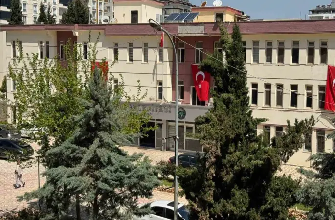 EGM’den Halfeti Belediyesine operasyon paylaşımı
