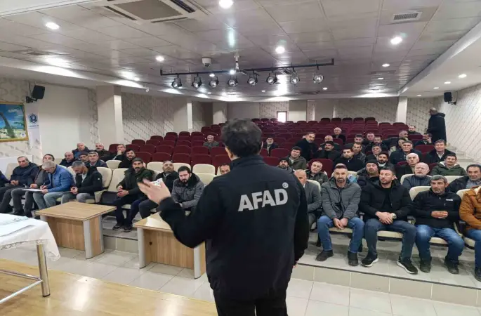 Elazığ’da çığ eğitimleri sürüyor
