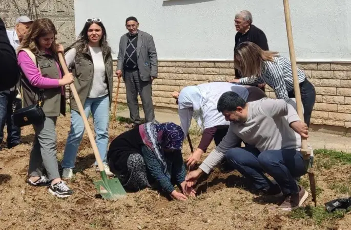 Elazığ’da  fidan dikme etkinliği
