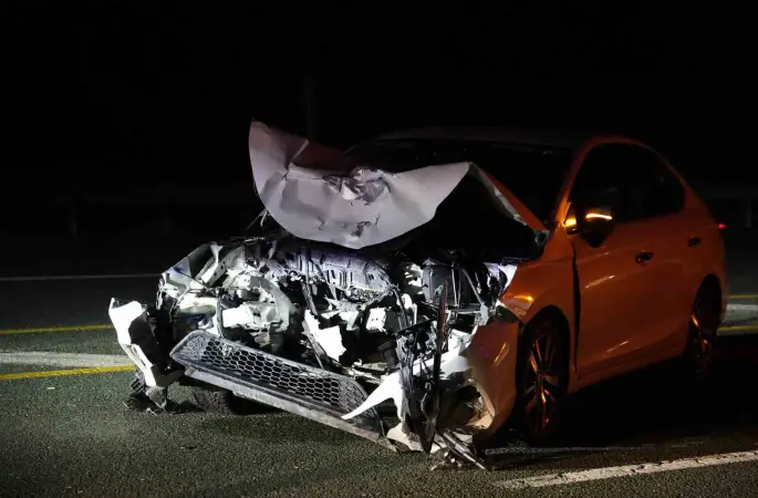 Elazığ’da yaşanan kazada 3 kişi yaralandı: O anlar kamerada
