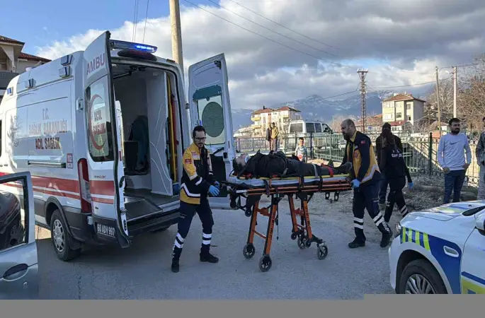 Erbaa’da motosiklet ile otomobil çarpıştı: 2 yaralı
