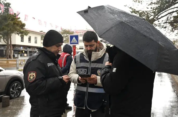 Erzincan’da bayram öncesi güvenlik ve sağlık tedbirleri artırıldı
