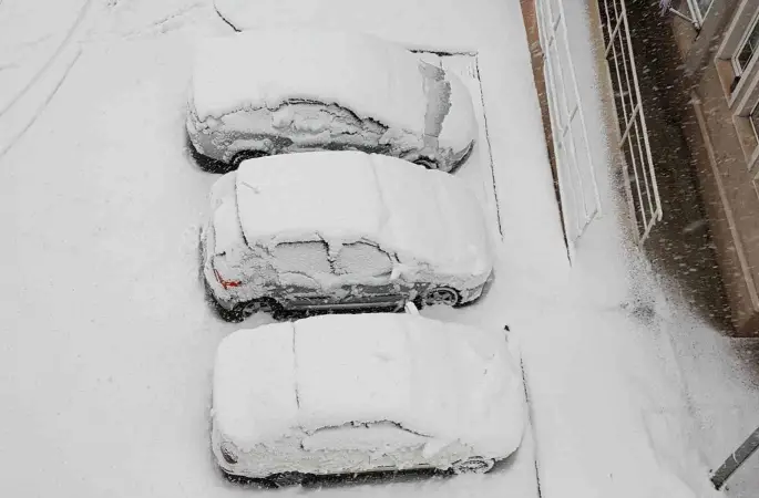 Erzincan’da eğitime kar engeli
