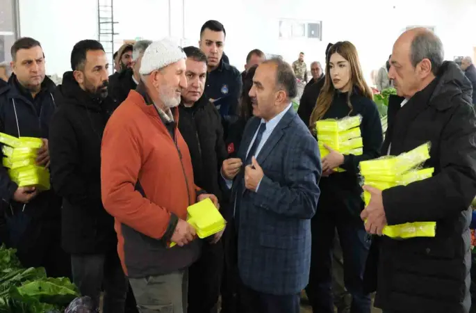 Erzincan’da fiyat şeffaflığı için standart fiyat etiketi uygulaması başlatıldı
