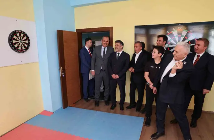 Erzincan’da sporun yaygınlaşmasına destek
