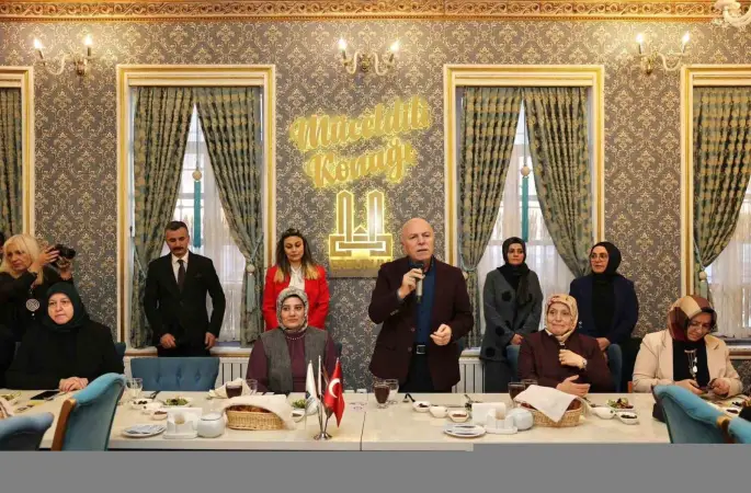 Erzurum’da 8 Mart Dünya Kadınlar Günü’nde "Ahde vefa iftarı" düzenlendi
