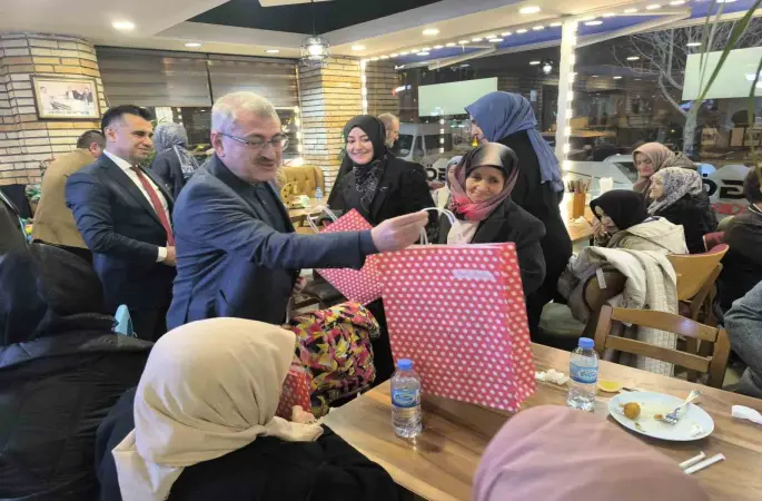 Erzurum’da "İyilik Buluşmaları, Gönül Köprüsü"
