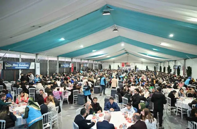 Esenyurt’ta dolu dolu Ramazan ayı
