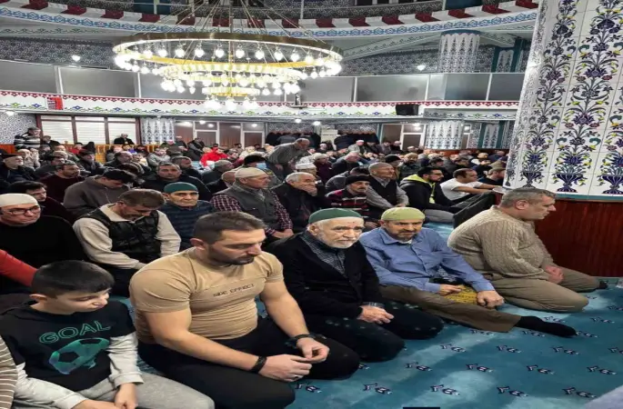 Eskişehir’de Enderun usulü teravih coşkusu
