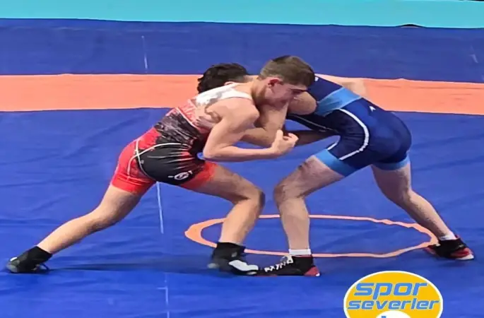 Eskişehirli genç güreşçi Türkiye’yi temsil etmeye hazırlanıyor
