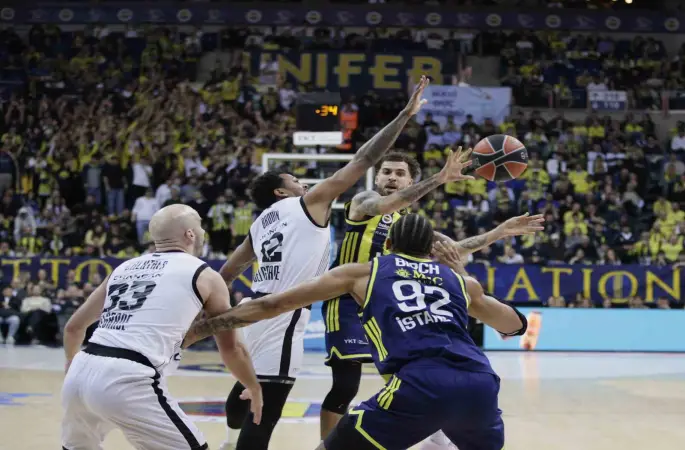 Euroleague: Fenerbahçe: 81 - Partizan: 78
