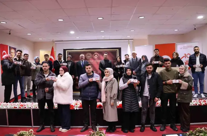 Evlenirken devletten destek gören gençler bir araya geldi
