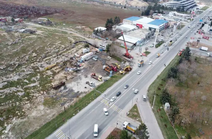 Evren Sanayi Sitesinde iki adet katlı köprülü kavşak inşaatı başladı
