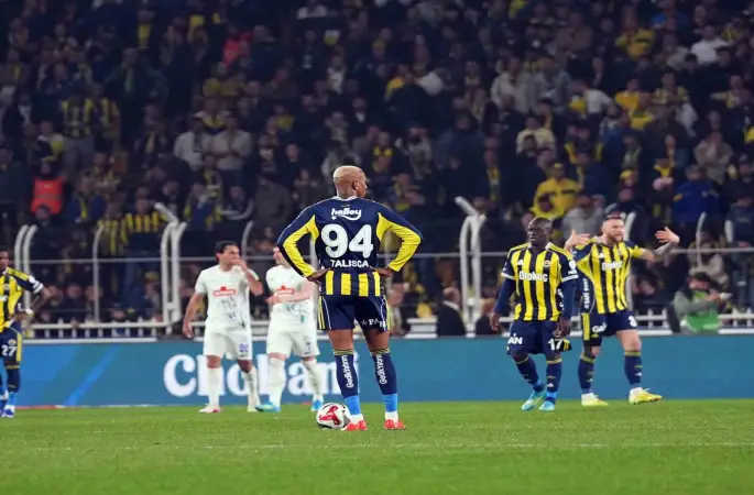 Fenerbahçe, evinde 5. kez puan kaybetti
