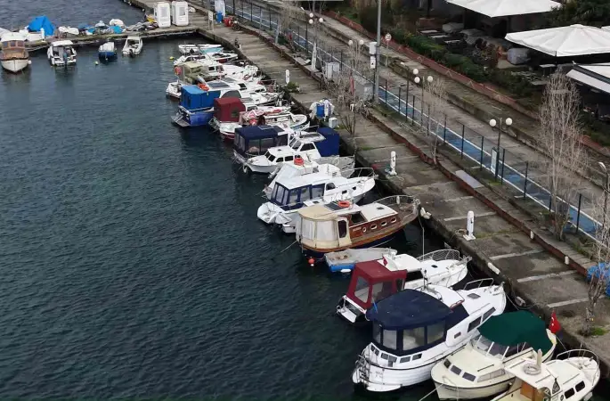 Fenerbahçe’de 36 yıllık amatör balıkçı geleneği tahliye tehlikesiyle karşı karşıya
