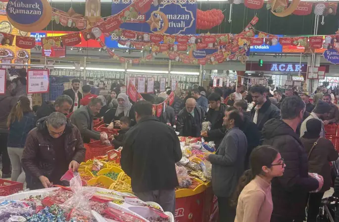 Fiyatı yarı yarıya düşen ete hücum ettiler
