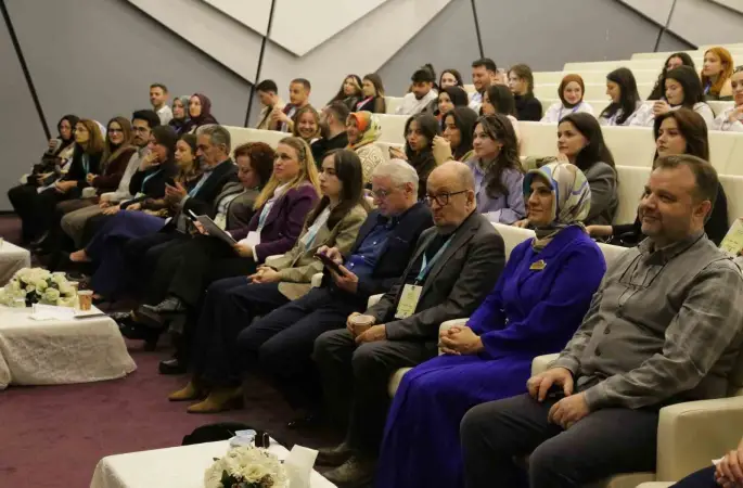 Gastronomi sempozyumuna "tomara tavası" damga vurdu
