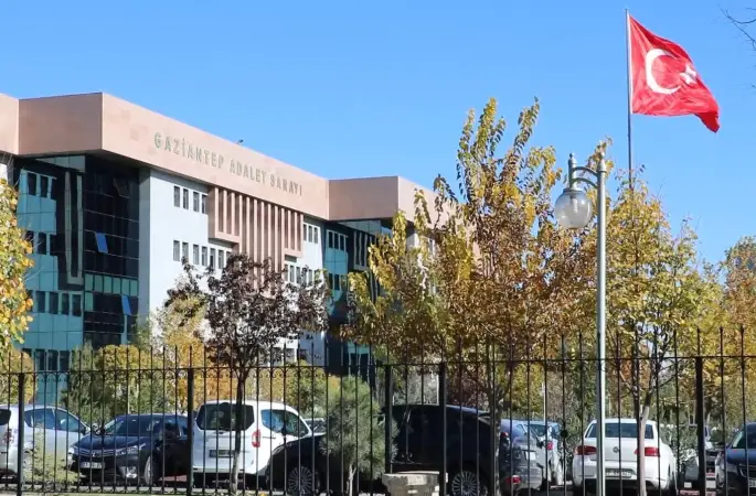 Gaziantep merkezli 11 ilde dolandırıcılık operasyonu: 52 gözaltı
