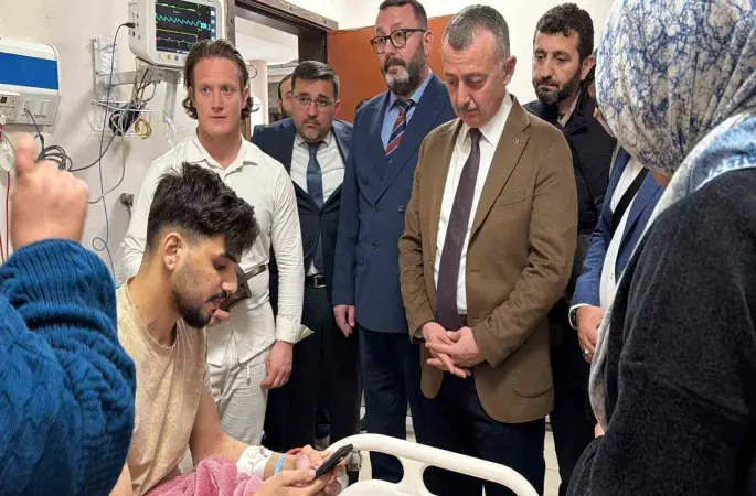 Gazze’den Mısır’a sığınan aileler aynı sofrada buluştu
