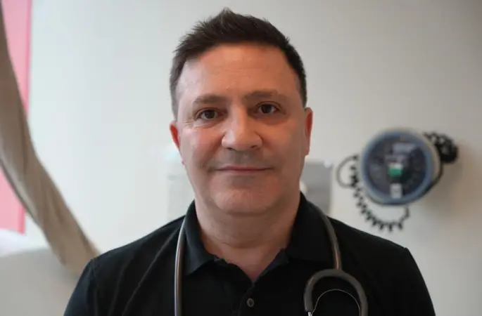 Genç yaşta kalp krizi riskine dikkat: "Horlama ve uyku apnesi ilk belirti olabilir"
