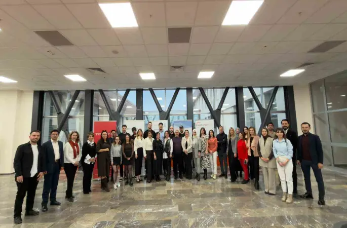 Gençlere yeni nesil mentorluk hamlesi: MentorX Connect bölgesel kalkınmaya güç katıyor
