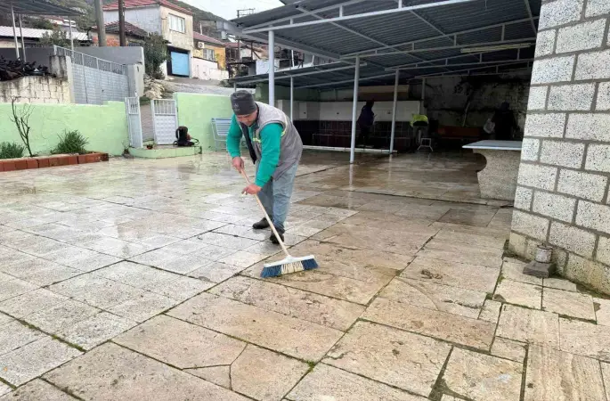 Germencik’te camiler Ramazan’a hazırlanıyor
