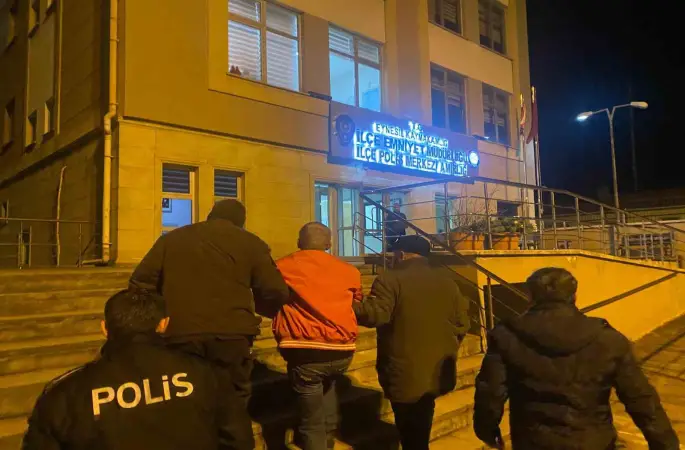 Giresun’da 4 ayrı hırsızlık olayında 8 kişi gözaltına alındı
