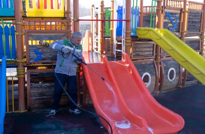 Gölbaşı’nda parklar yaza hazırlanıyor
