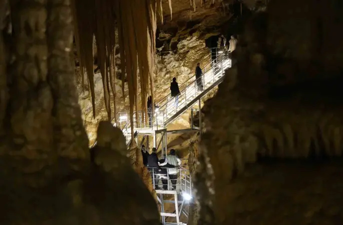 Gümüşhane’nin yer altı sarayı kapılarını ziyaretçilerine açtı
