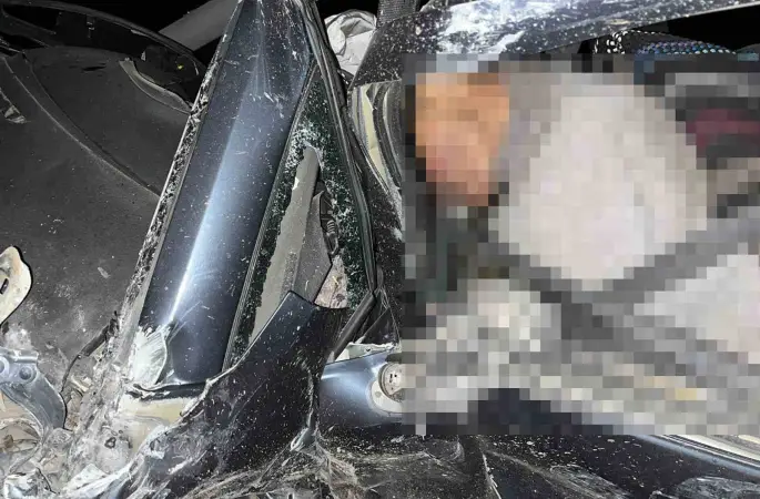 Günyüzü Kaymakamı trafik kazası geçirdi: 1 ölü, 2 yaralı
