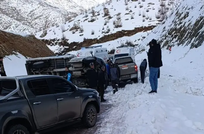 Hakkari’de trafik kazası: 2 yaralı
