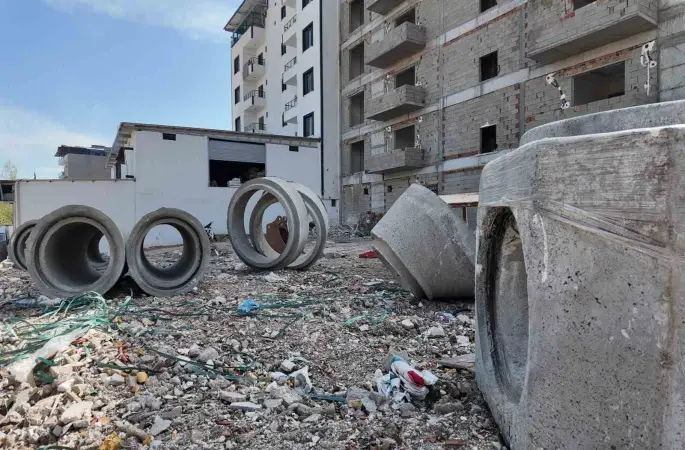 Hatay Büyükşehir Belediyesi,  Kırıkhan’a modern altyapı
