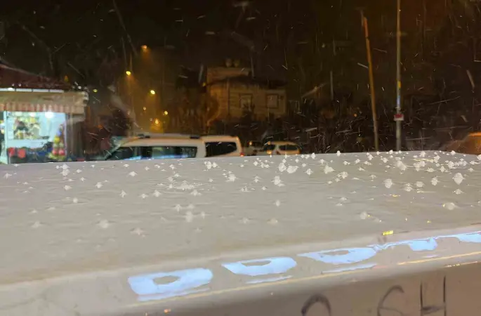 Hatay’da dolu yağışı
