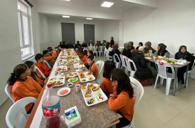 Hisarcık Atatürk İlkokulu’nda "Aile Yılı" buluşması
