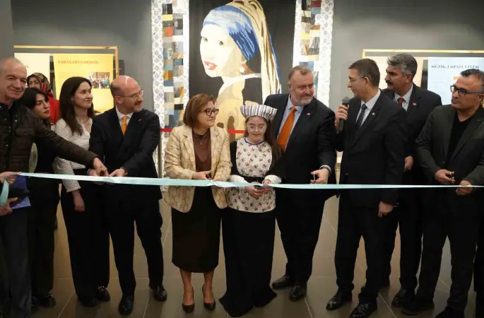 Hollanda ile Türkiye arasındaki 400 yıllık bağ Gaziantep’te sergileniyor
