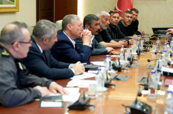 İçişleri Bakanlığı: "Maden işçilerinin eylemlerini değerlendirmek amacıyla, işçi ve işveren tarafları arasında görüşme gerçekleştirilmektedir"
