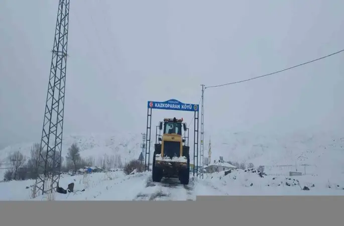 Iğdır’da karla mücadelede başarı: Kapalı köy yolu kalmadı
