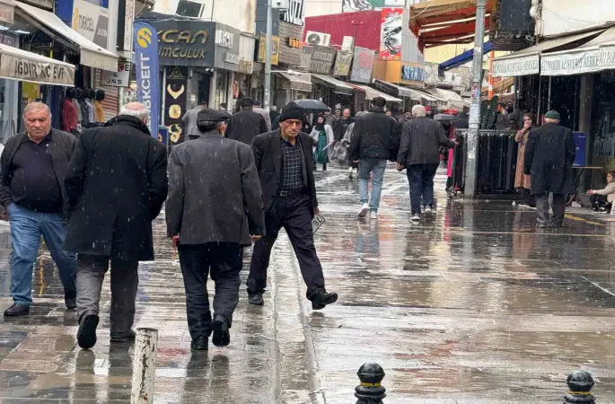 Iğdır’da yağmur etkili oluyor
