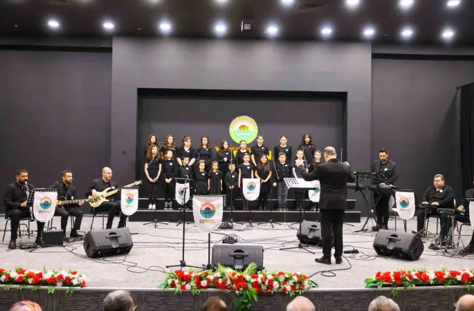 İlkadım Belediyesi Çocuk Korosu, Barış Manço’nun şarkılarını seslendirdi
