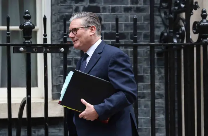 İngiltere Başbakanı Starmer: "(İran) Bu bizim savaşımız değil, katılmayacağız"
