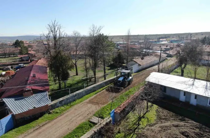 İnönü Belediyesi’nin mahallelerde çalışmaları sürüyor
