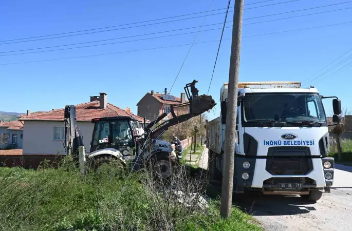 İnönü Belediyesi’nin yol çalışmaları aralıksız sürüyor
