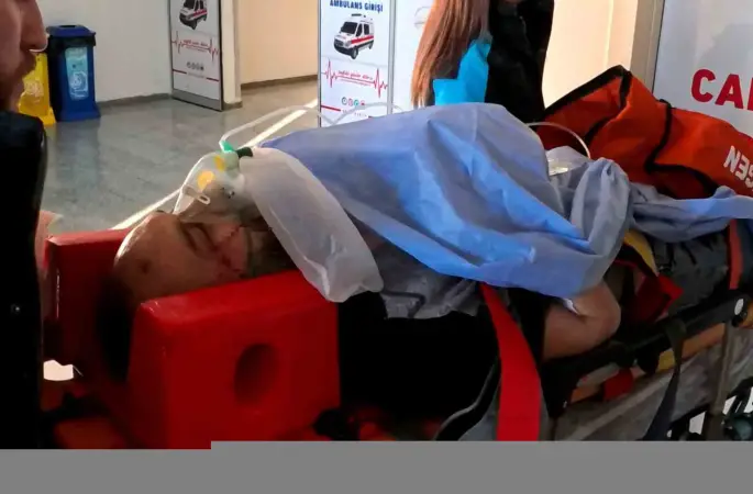 İnşaat işçisi arkadaşların kavgası kanlı bitti
