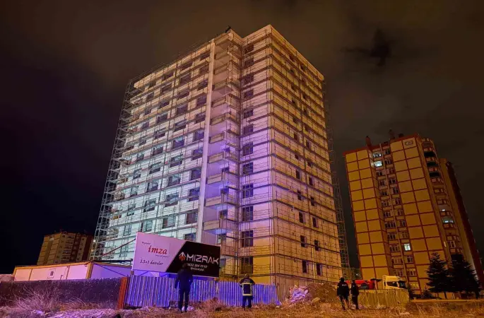 İntihara kalkışan şahsı polis 3 saatte ikna etti
