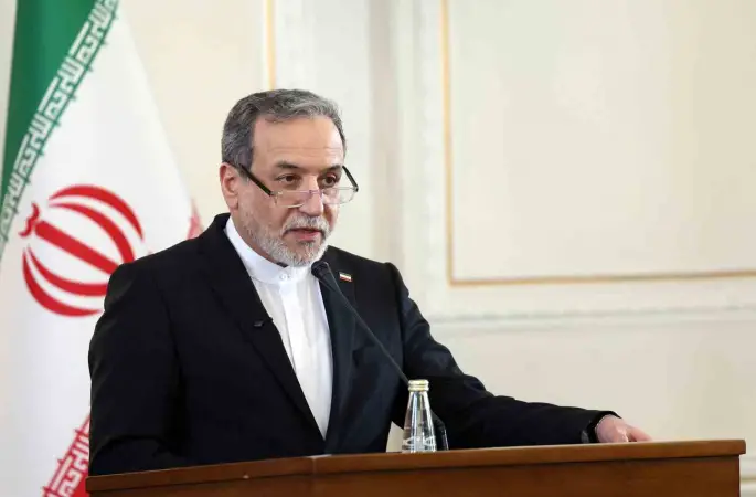 İran Dışişleri Bakanı Arakçi: "İran limanlarını abluka altına almak bir savaş eylemidir"
