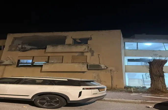 İran’dan İsrail’in kuzeyine yapılan füze saldırısı maddi hasara yol açtı
