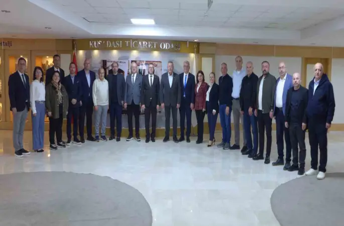 İş dünyası temsilcileri Kuşadası’nda buluştu
