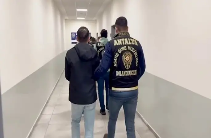 İşe alma vaadiyle 250 bin lira dolandırdılar
