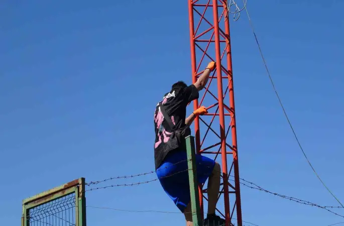 İstanbul’da 270 metreye tırmanış: Rooftop tutkunu genç gökdelenlerde adrenalin peşinde
