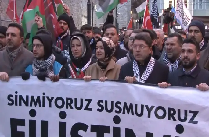 İstanbul’da büyük Gazze yürüyüşü
